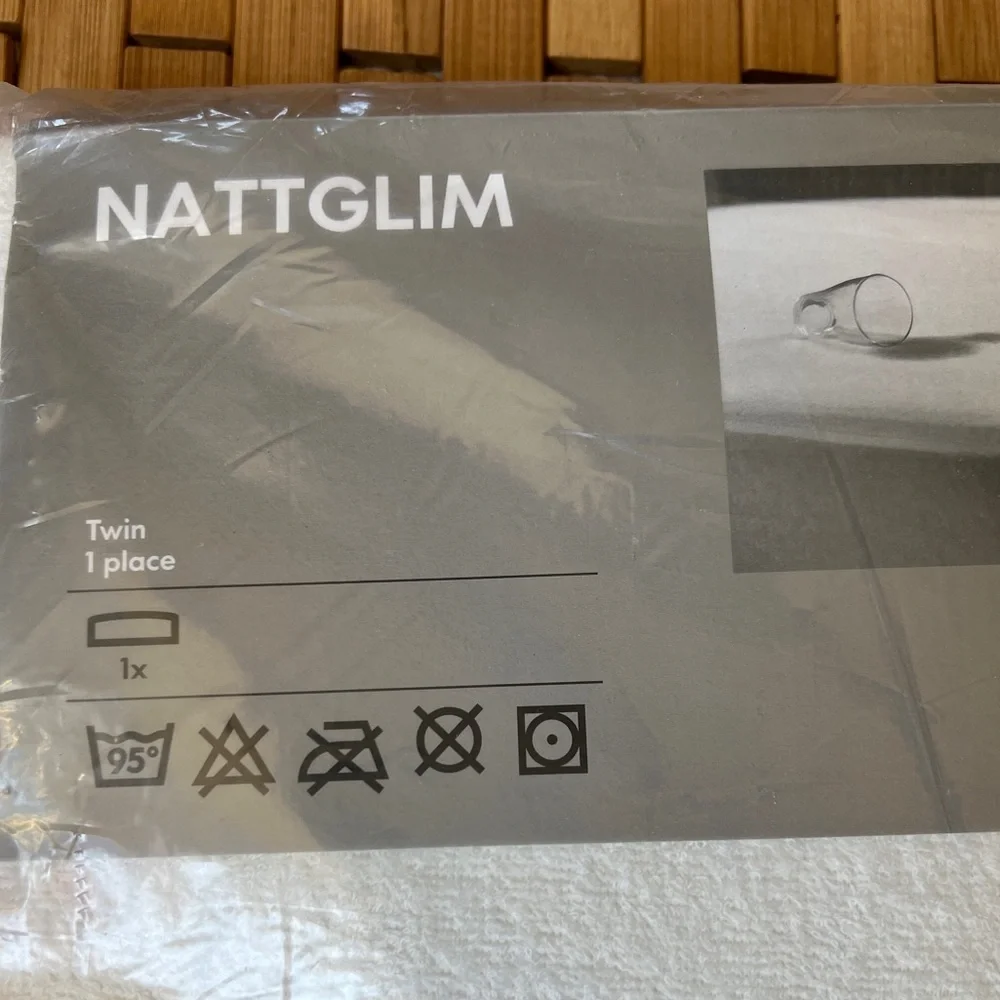 IKEA Nattglim Twin Mattress Protector